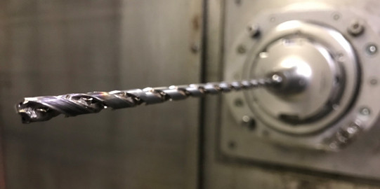 Wendelbohrer eingespannt in der Maschine